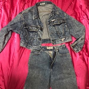 Vintage Guess denim jacket with matching jeans